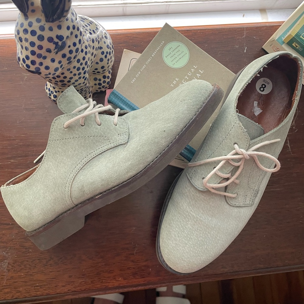 Eddie Bauer leather loafers